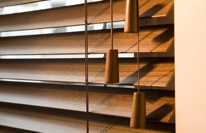 Wood Venetian Blinds